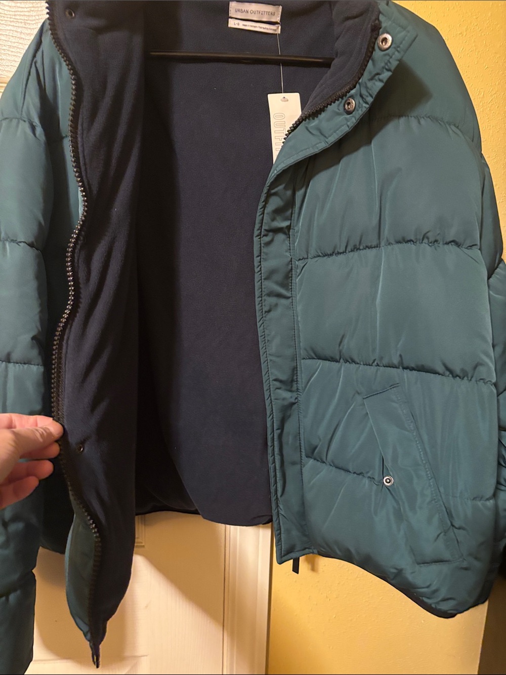 Urban Outfitters dark green Quilted Puffer Jacket - Picture 6 of 10